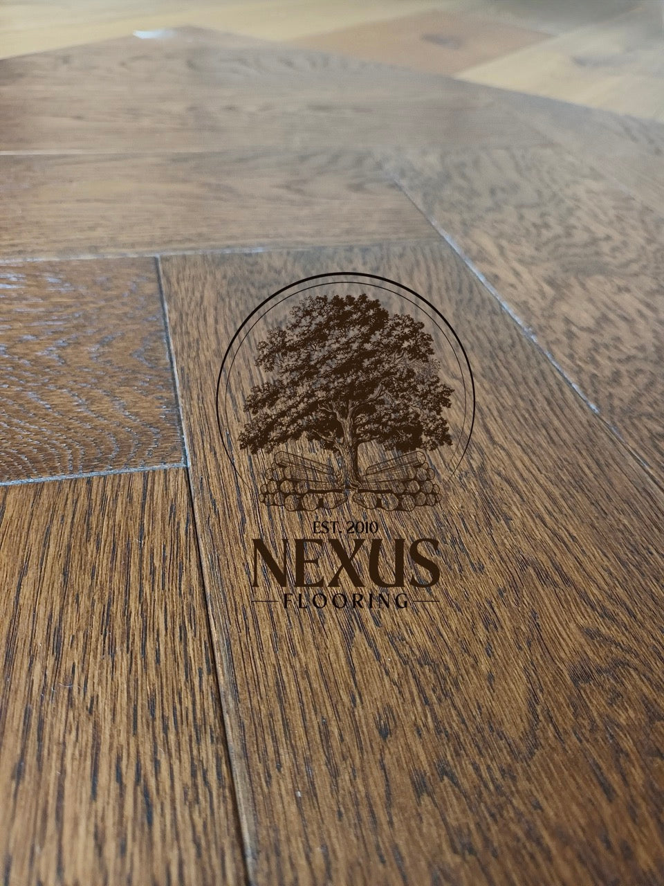 Herringbone Brushed Caramel Engineered Oak 15x 3×120 x600 Wood Flooring (Prime Grade)