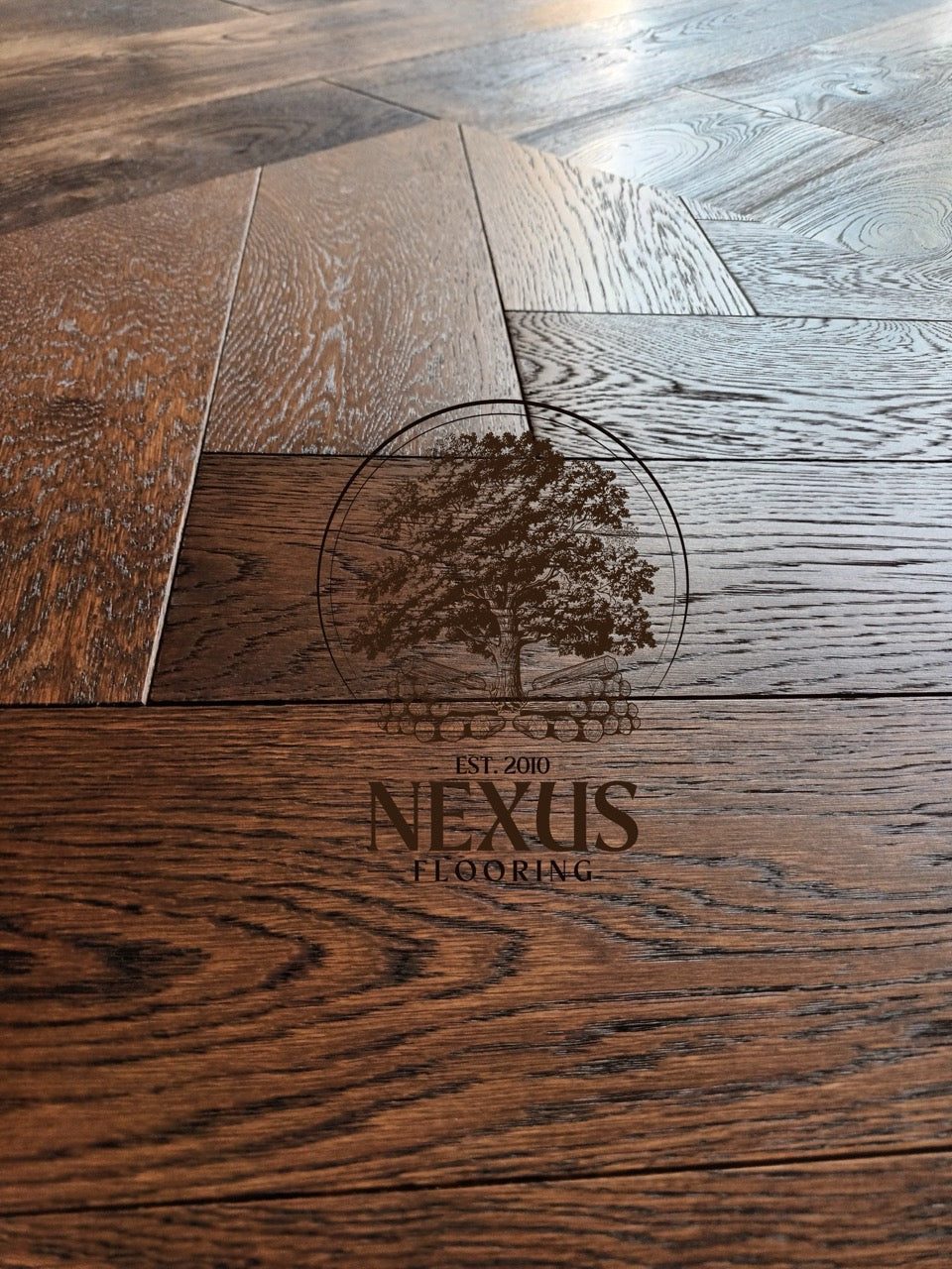 Herringbone Brushed Caramel Engineered Oak 15x 3×120 x600 Wood Flooring (Prime Grade)