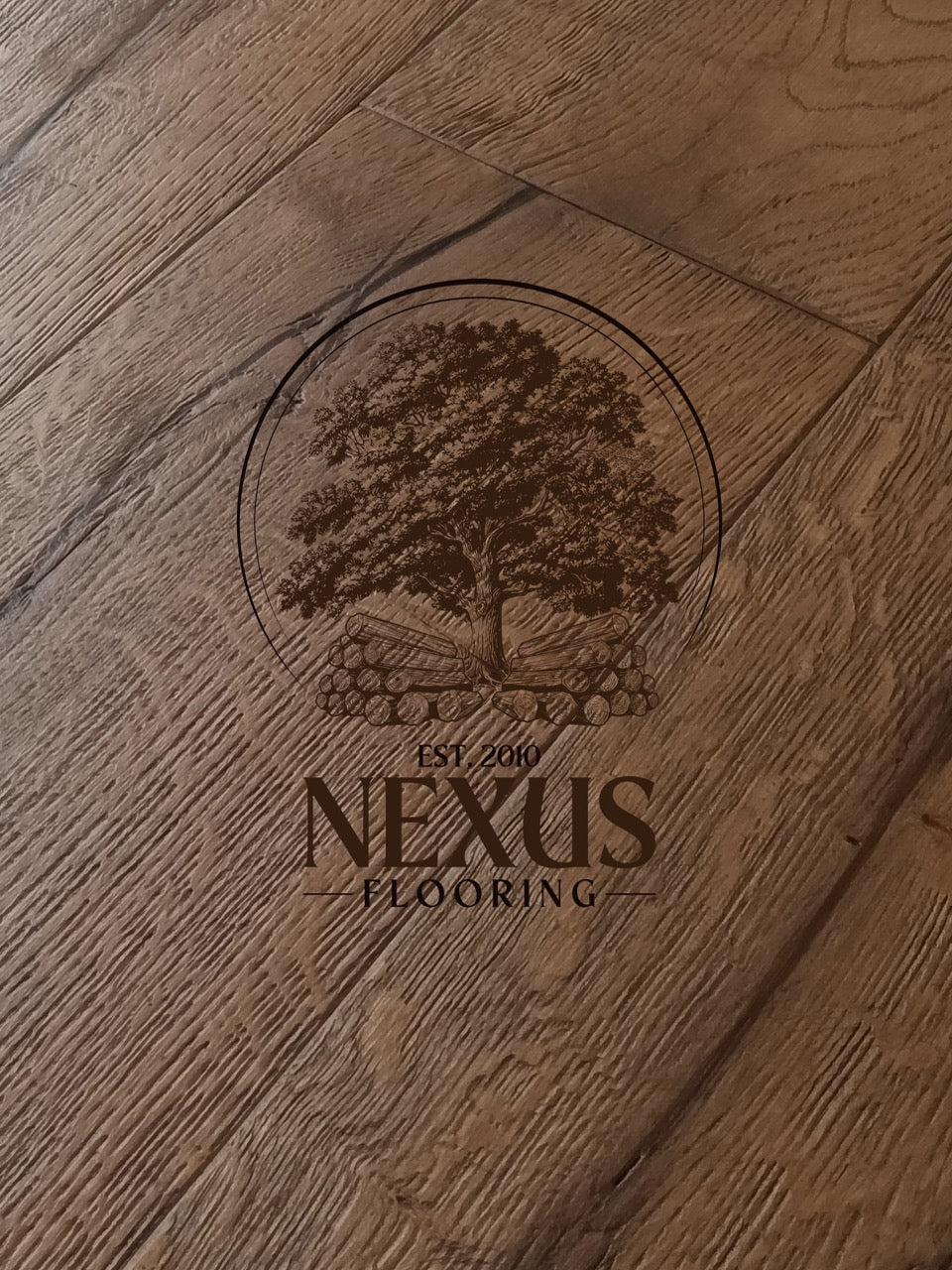 20mm x 6mm x 190mm Distressed Brown Engineered Oak Wood Flooring