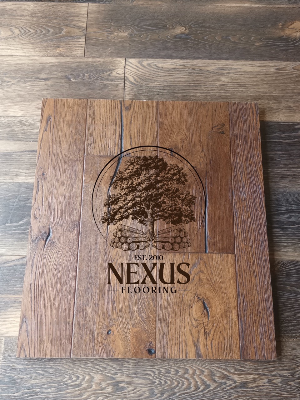 14mm x 3mm x 190mm Distressed Light Engineered Oak Wood Flooring