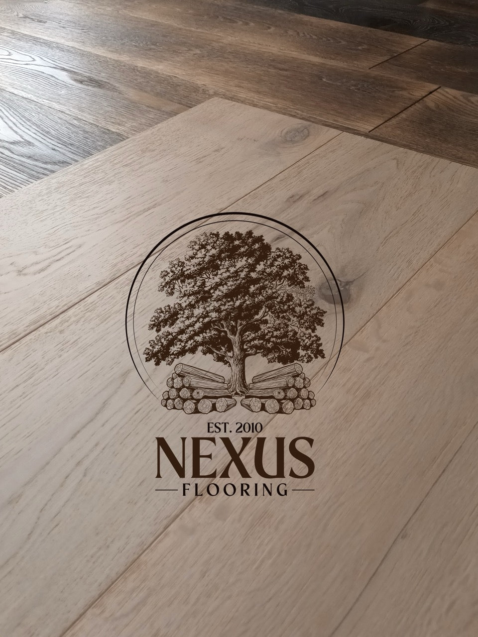 14mm x 3mm x 190mm Invisible Finish Engineered Oak Wood Flooring