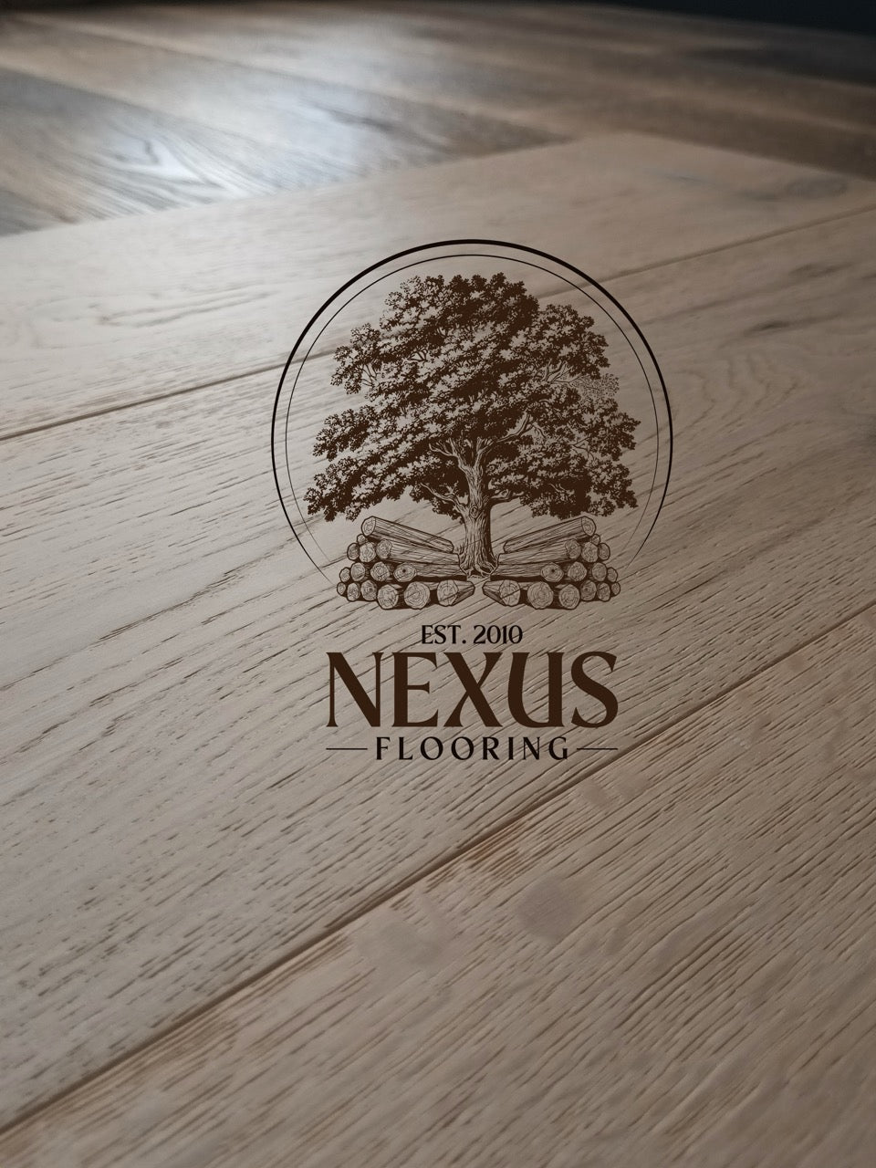 14mm x 3mm x 190mm Invisible Finish Engineered Oak Wood Flooring