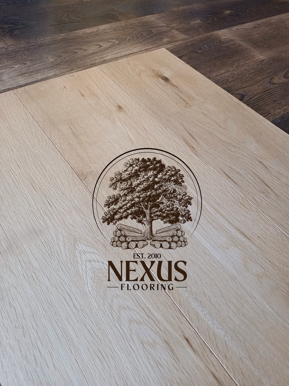14mm x 3mm x 190mm Brushed Lacquered T & G Engineered Oak Wood Flooring