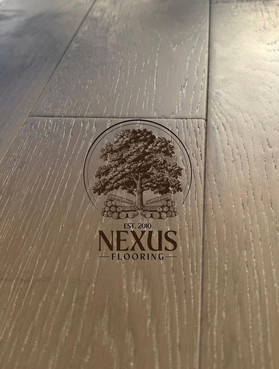 Engineered 14mm x 150 x 1900 White Washed brushed matt lac)