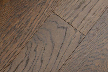 10mm x 2.5mm x 127mm Brushed Smoky Lacquered Engineered Multiply Oak Wood Flooring