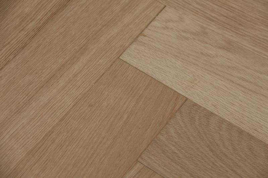 Lacquered Click Herringbone Engineered Oak 14 x 3 x 150x 600 Wood Flooring