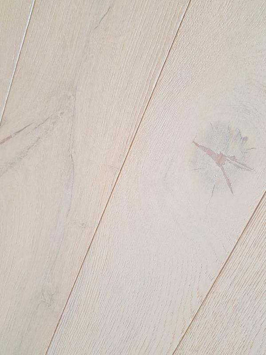 15mm x 4mm x190mm White Lacquered Engineered Oak Wood Flooring