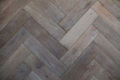 Solid Bracken Oak Parquet Herringbone Block Oak 18 x 70