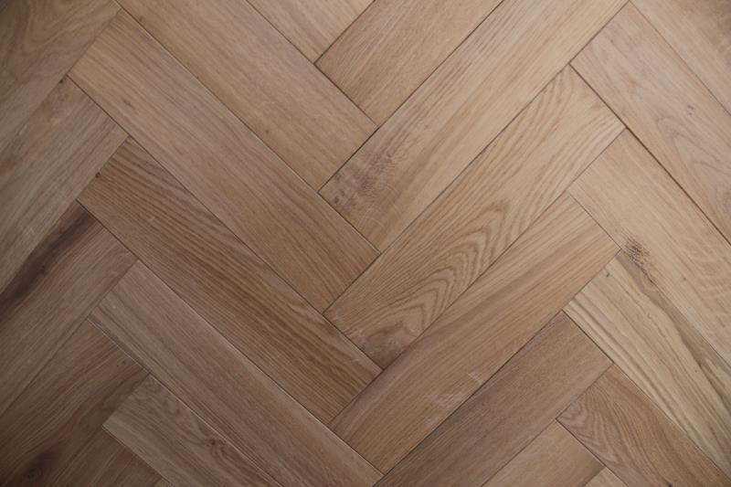 Solid Raw Naked Parquet Herringbone Block Oak 18 x 70