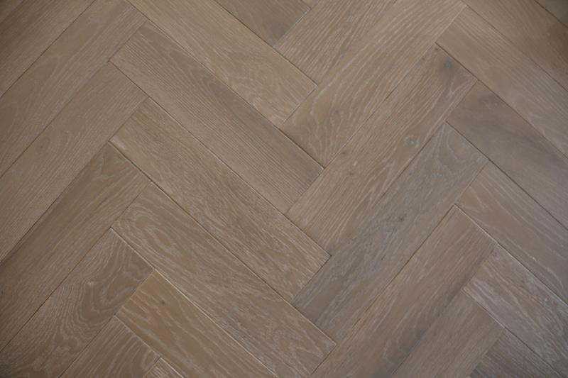 Solid Grey Washed Parquet Herringbone Block Oak 18 x 70