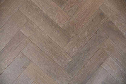 Solid White Washed Parquet Herringbone Block Oak 18 x 70