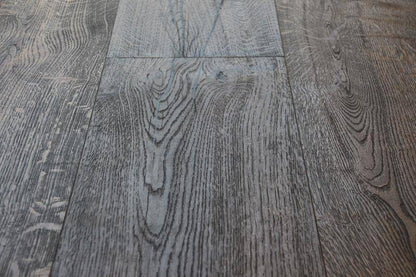 18mm x 4mm x 300mm Engineered Vintage Distressed Brushed Oak Wood Flooring