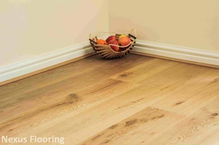 14mm x 3mm x 190mm Matt Lacquered Engineered Oak Wood Flooring