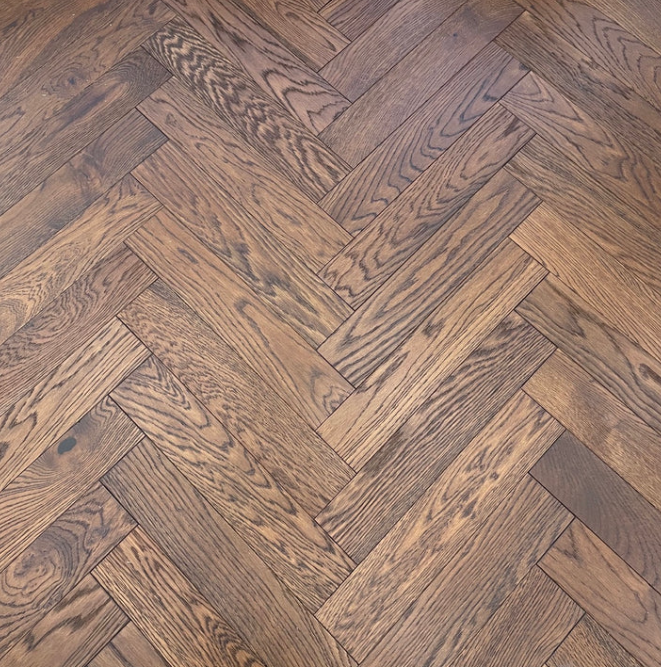 Engineered Herringbone 10mm x 3mmx 90mm x450mm  Whiskey Oak