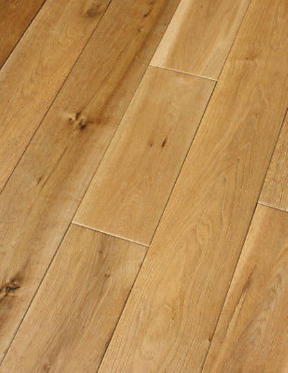 18mm x 125mm Lacquered Solid Oak Wood Flooring