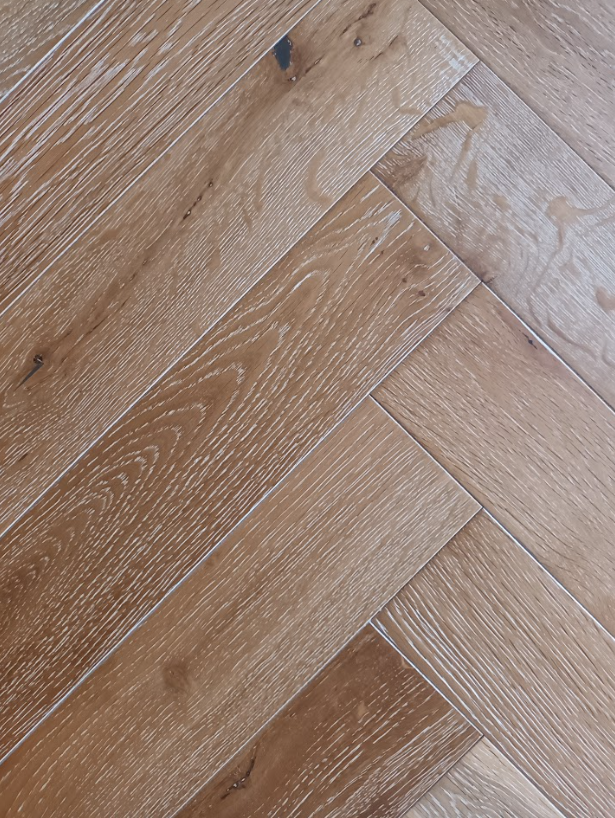 Bracken Herringbone Engineered Oak 14x 3x 90x 400 Wood Flooring