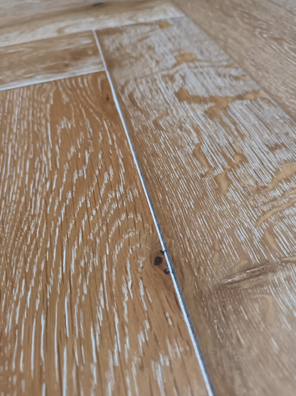 Bracken Herringbone Engineered Oak 14x 3x 90x 400 Wood Flooring
