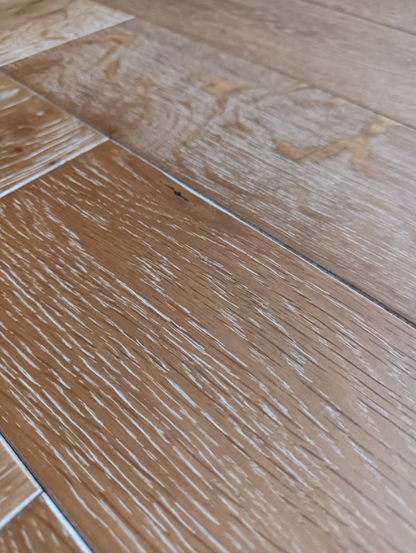 Bracken Herringbone Engineered Oak 14x 3x 90x 400 Wood Flooring