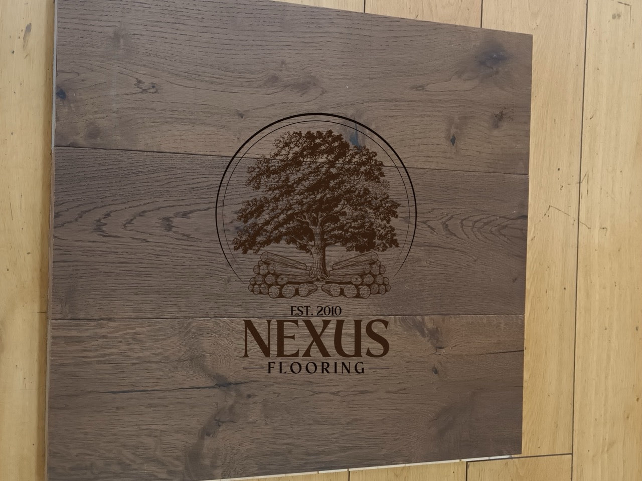 14mm x 3mm x 190mm Black Pearl Brushed UV Oiled 3 ply Engineered Oak Wood Flooring(65)