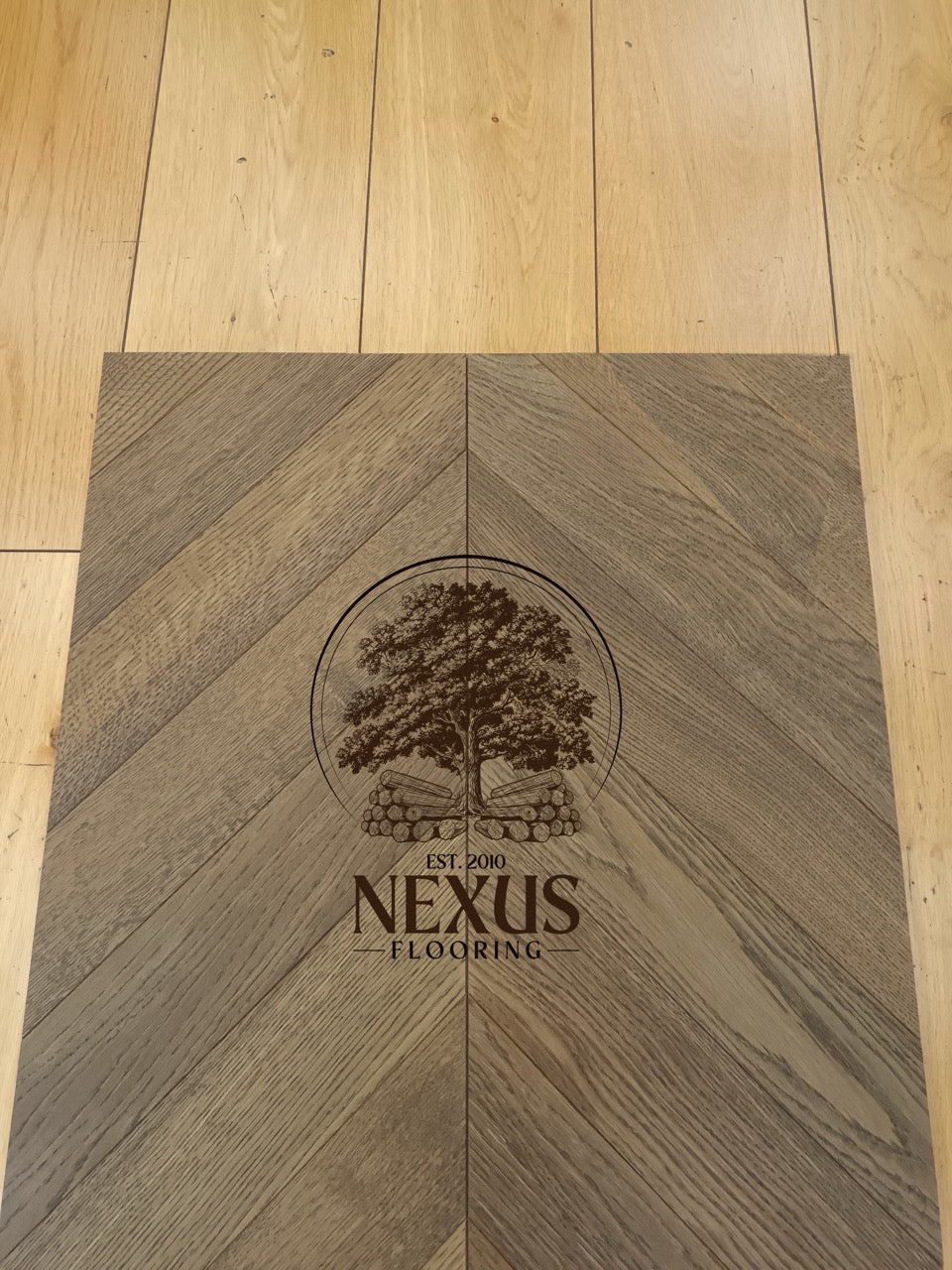 Engineered Chevron 14mm x3mm x90mm x510mm Oak Textured Dark Brown  Flooring