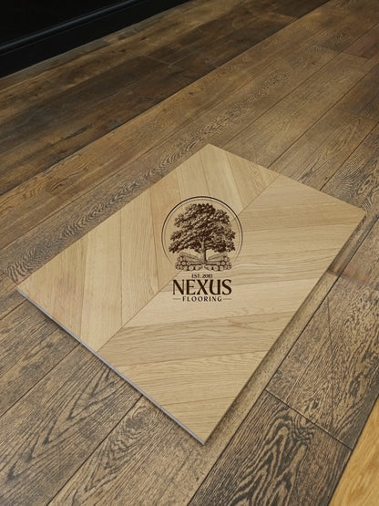 Engineered Chevron 14mm x3mm x90mm x510mm Oak Natural Brushed Matt Lacquered Prime Grade