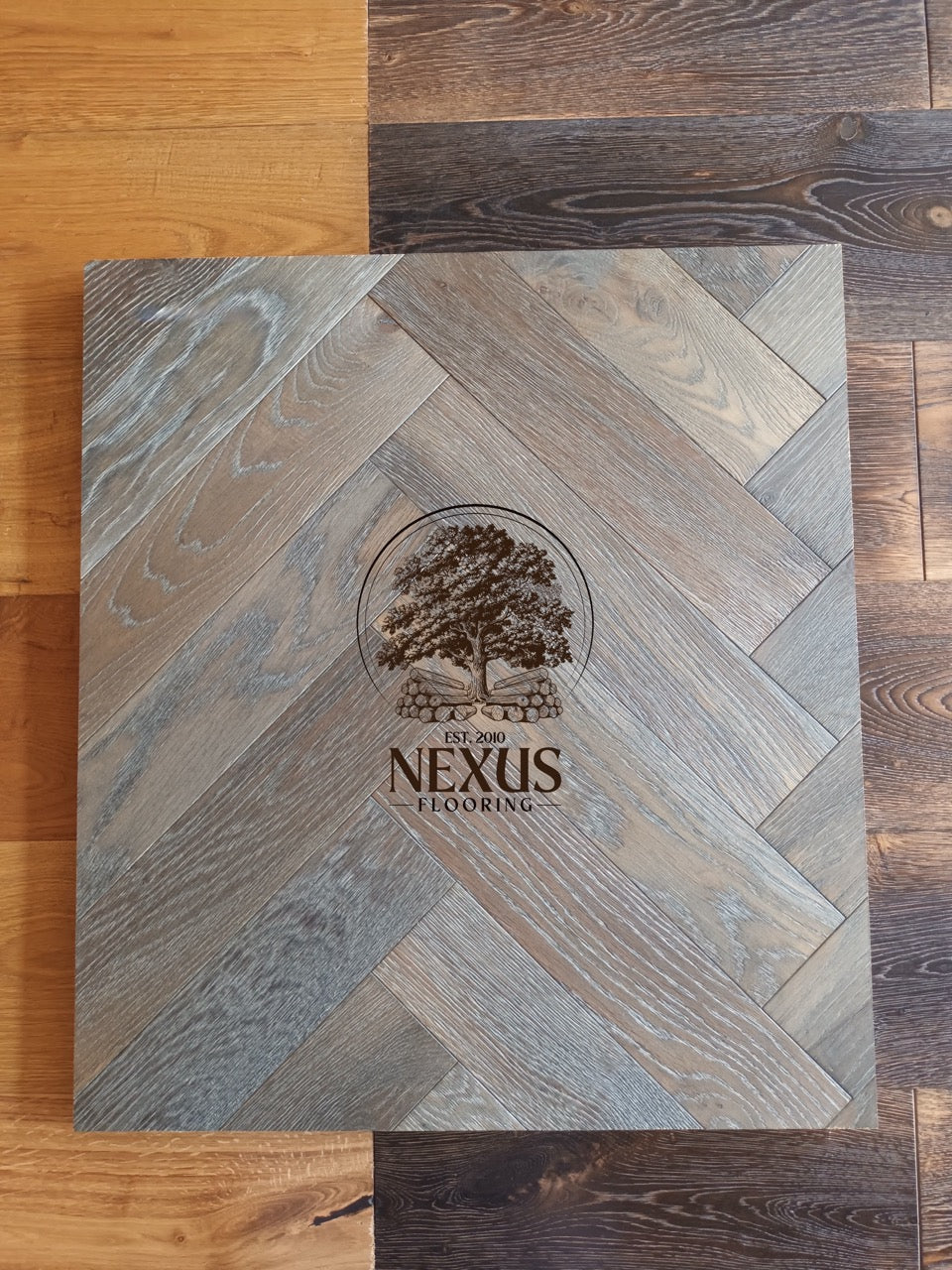Engineered Herringbone 18mm x4mm x80mm x300mm, Graphite grey( Brushed Matt Lac)