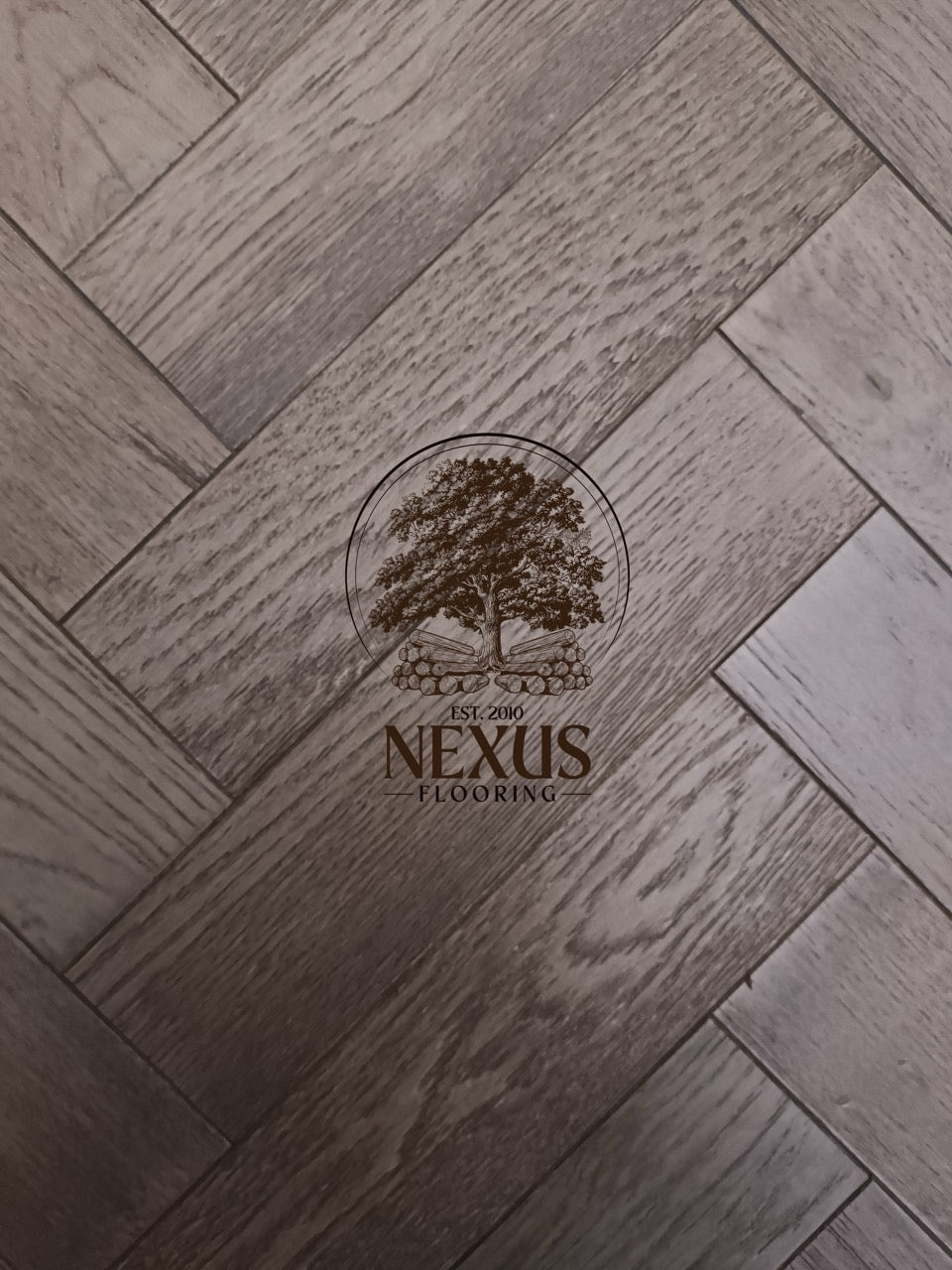 Engineered Herringbone 18mm x4mm x80mmx300mm, Hanwell Grey (Brushed Matt Lac)