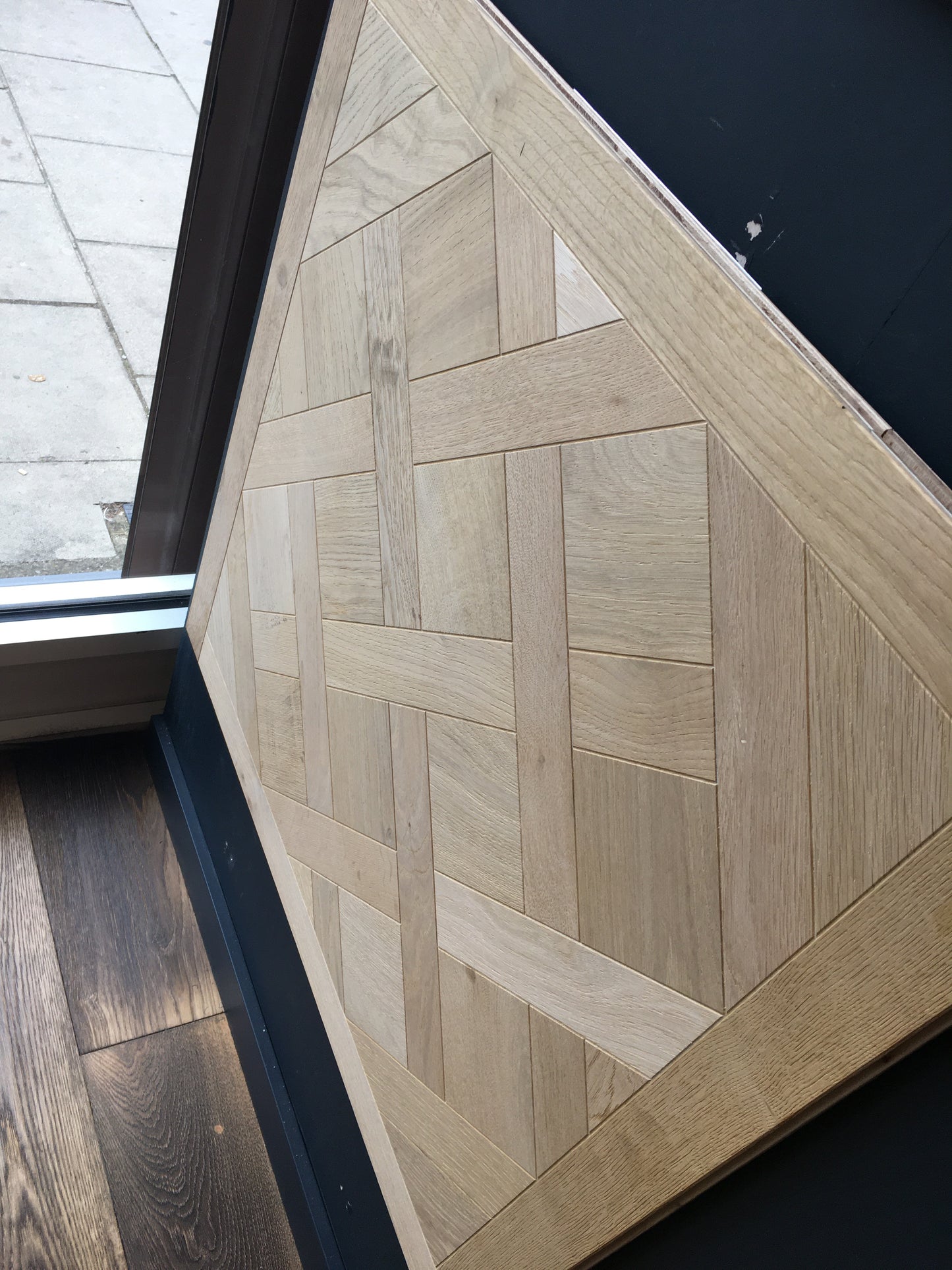 Chateau 800mm x 20(6)mm x800mm Versatile Panel Engineered Unfinished oak