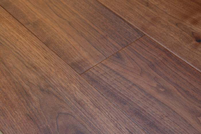 20mm x 4mm x 191mm American Black Walnut Oiled Engineered Wood Flooring