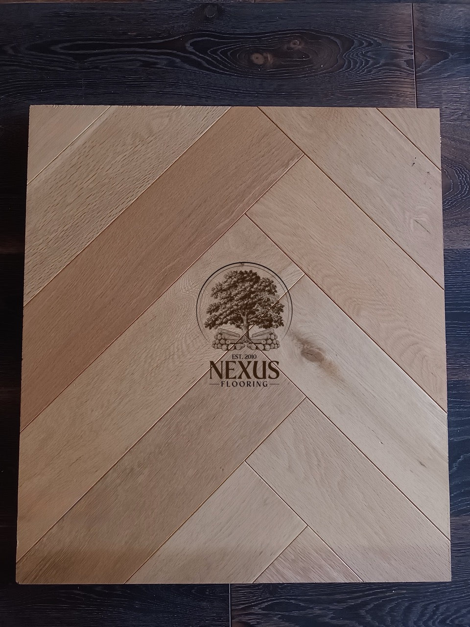Lacquered Herringbone Engineered Oak 18 x 4 x 90x 400 Wood Flooring