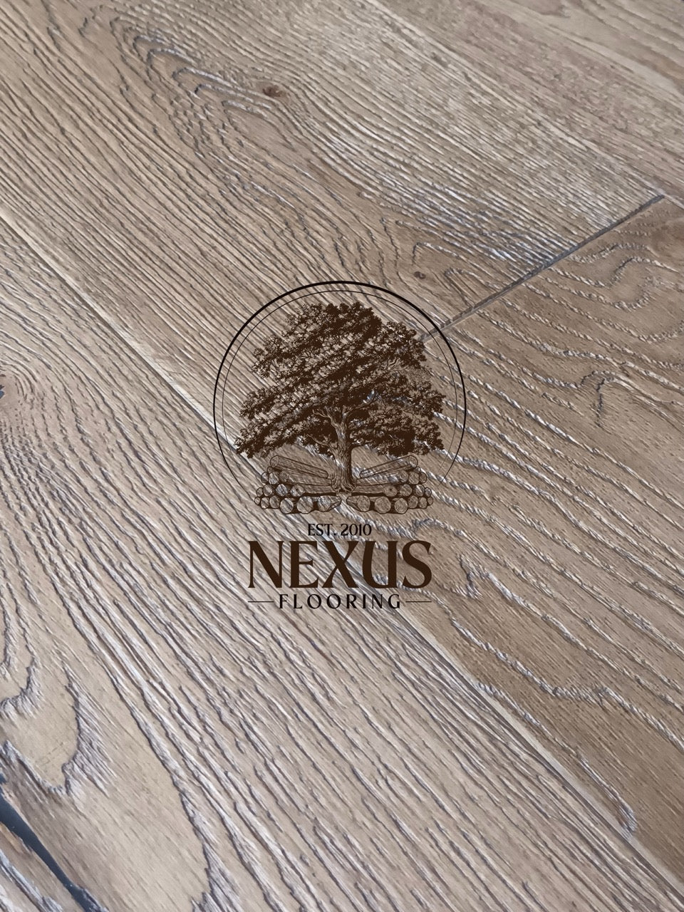 Engineered 15mm x4mm x 220mm x 2200, Distressed Golden Light Brown Oak