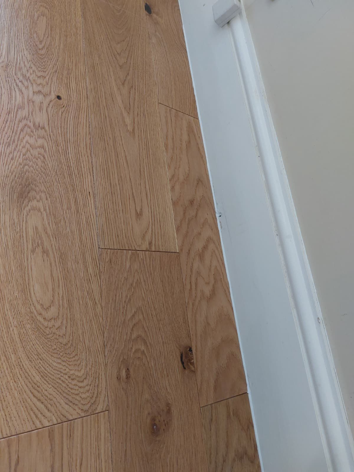 14mm x 3mm x 150mm Brushed Oiled Engineered Oak Wood Flooring