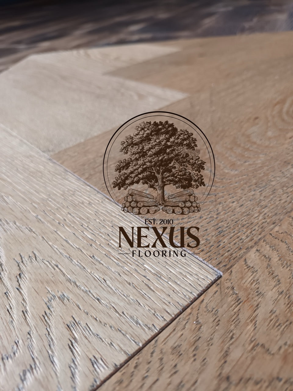 Smoked Brushed Oiled Parquet Click Engineered Oak 14mm x 3mm x 150mm  x 600mm Wood Flooring