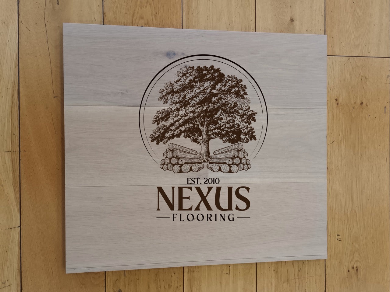 14mm x 3mm x 190mm Engineered White Smoke Oak Flooring