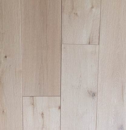 18mm x 125mm Brushed Oiled Solid Oak Wood Flooring