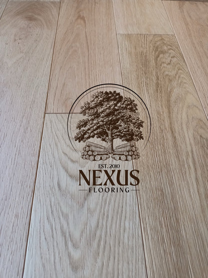 14mm x 3mm x 125mm Brushed Lacquered Engineered Oak Wood Flooring