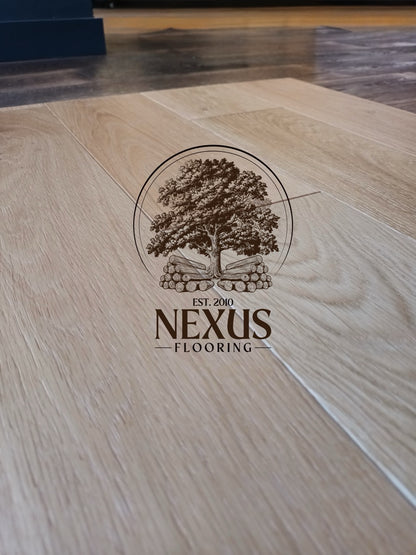 14mm x 3mm x 125mm Brushed Lacquered Engineered Oak Wood Flooring