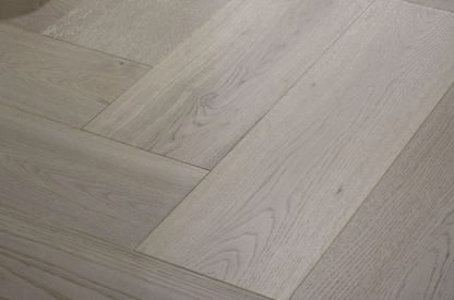 Slate Grey Click Herringbone Engineered Oak 14 x 3 x 150x 600 Wood Flooring