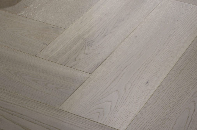 Slate Grey Click Herringbone Engineered Oak 14 x 3 x 150x 600 Wood Flooring