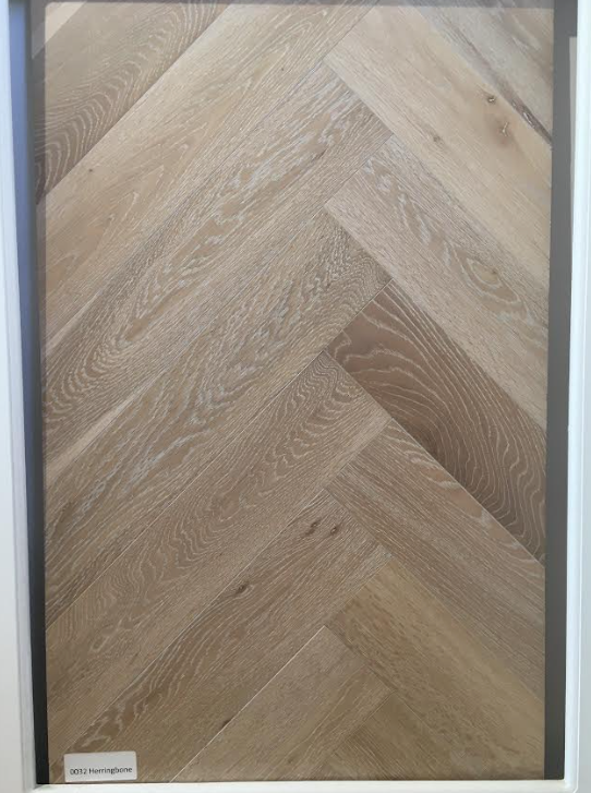 White Washed Lacquered Herringbone Engineered Oak 14mm x 3mm x 90mm x 450mm Wood Flooring(Prime Grade)