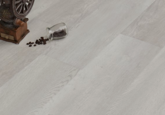 Royal White 6.5mm Vinyl Planks (with 1mm built-in underlay)