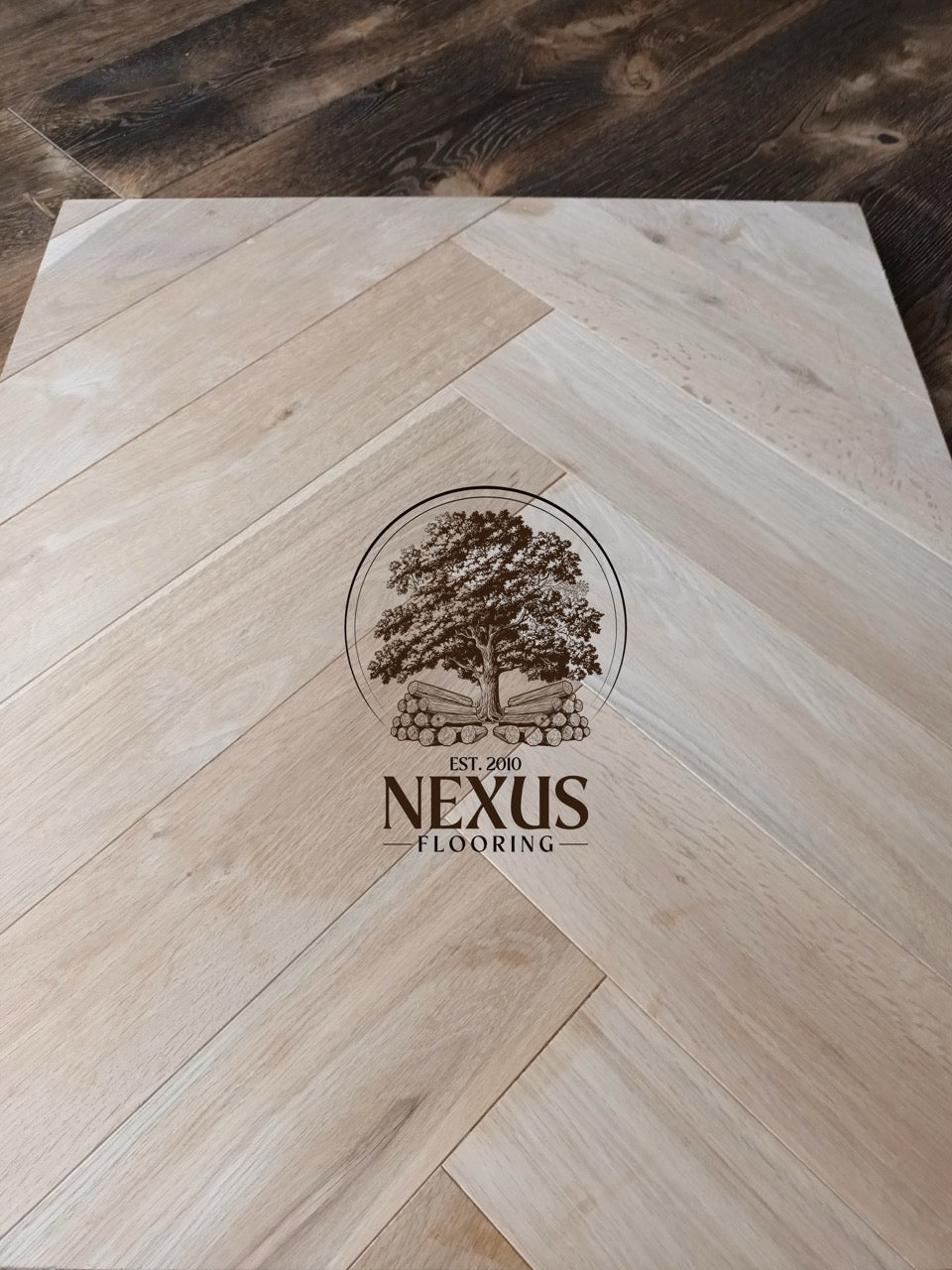 Unfinished Herringbone Engineered Oak 15mm x 3mmx 120mmx 660mm Wood Flooring