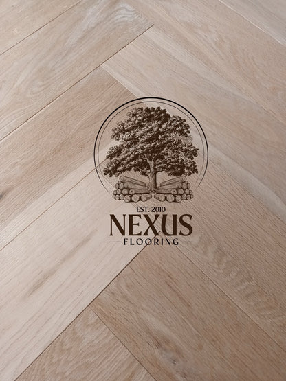 Unfinished Herringbone Engineered Oak 15mm x 3mmx 120mmx 660mm Wood Flooring
