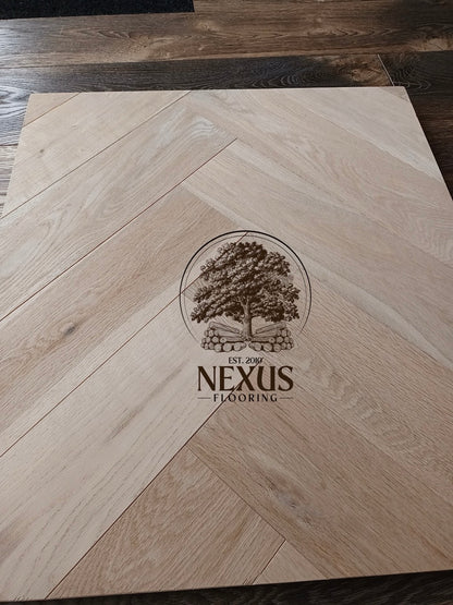 Unfinished Herringbone Engineered Oak 15mm x 3mmx 120mmx 660mm Wood Flooring
