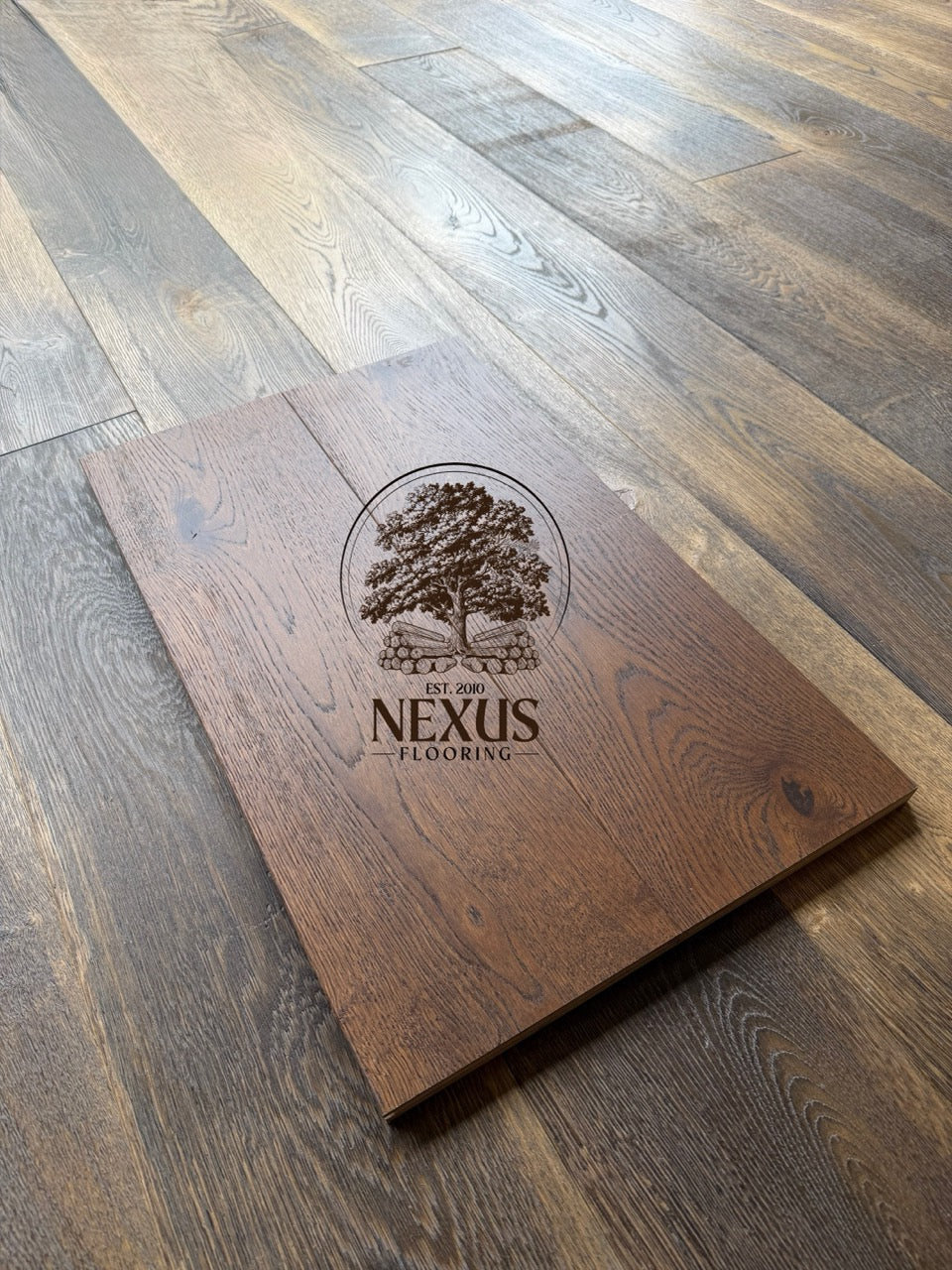 Engineered 14mm x3mm x190mm x1900mm Hazelnut Brown