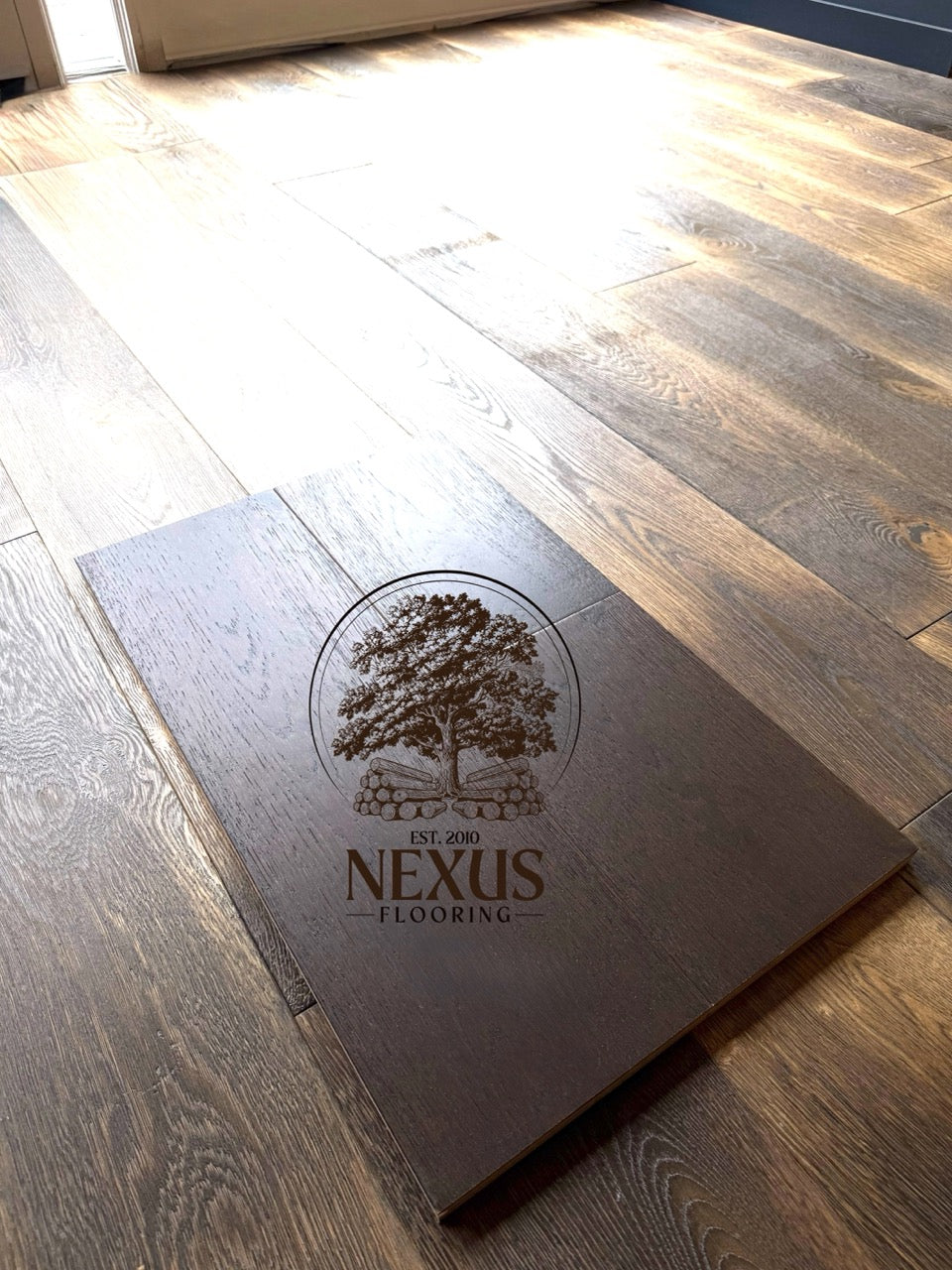 Engineered 14mmx 3mm x190mm x1900 Mocha Oak (brushed matt lac) Oak