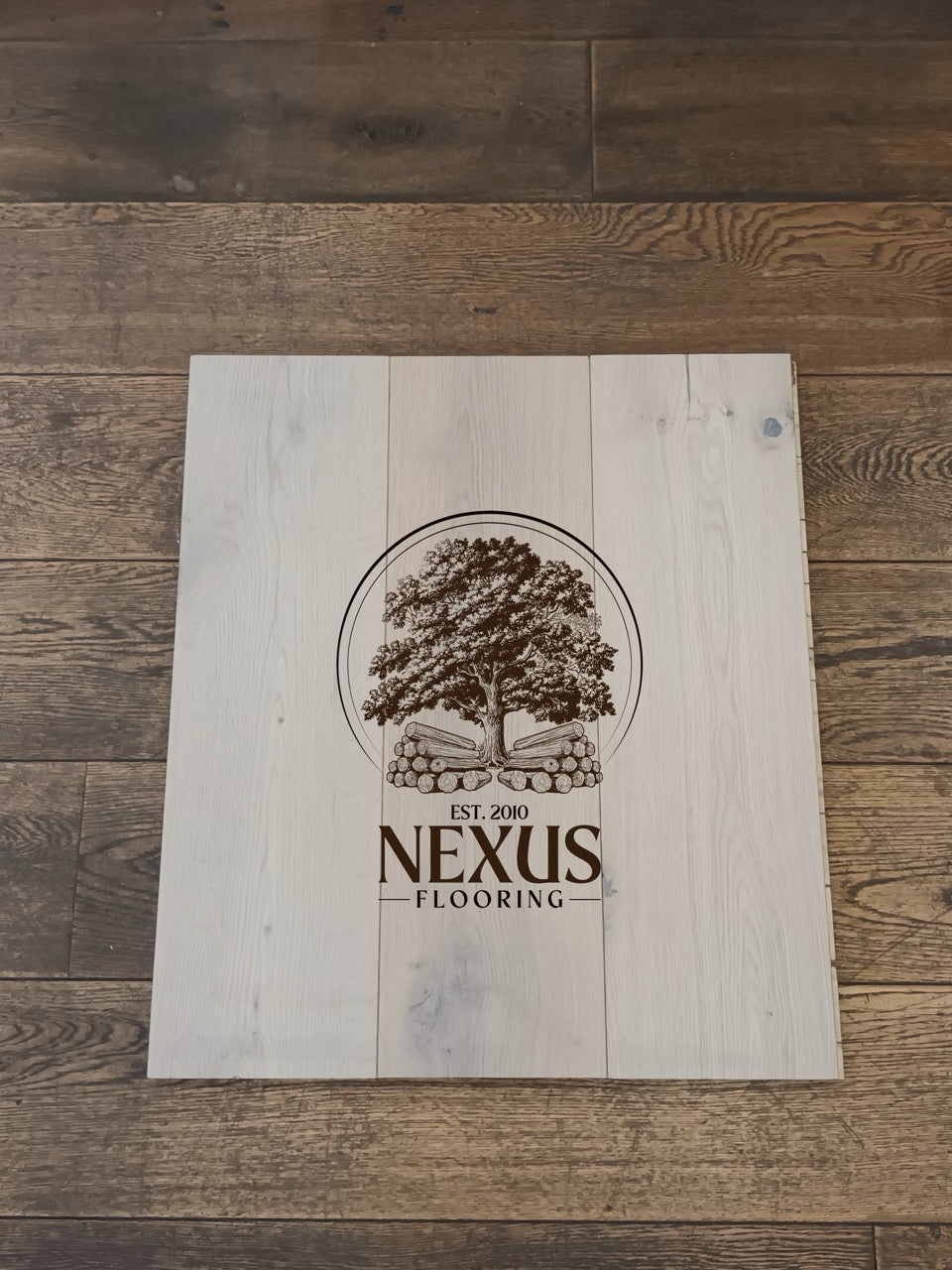 15mm x 4mm x190mm White Lacquered Engineered Oak Wood Flooring