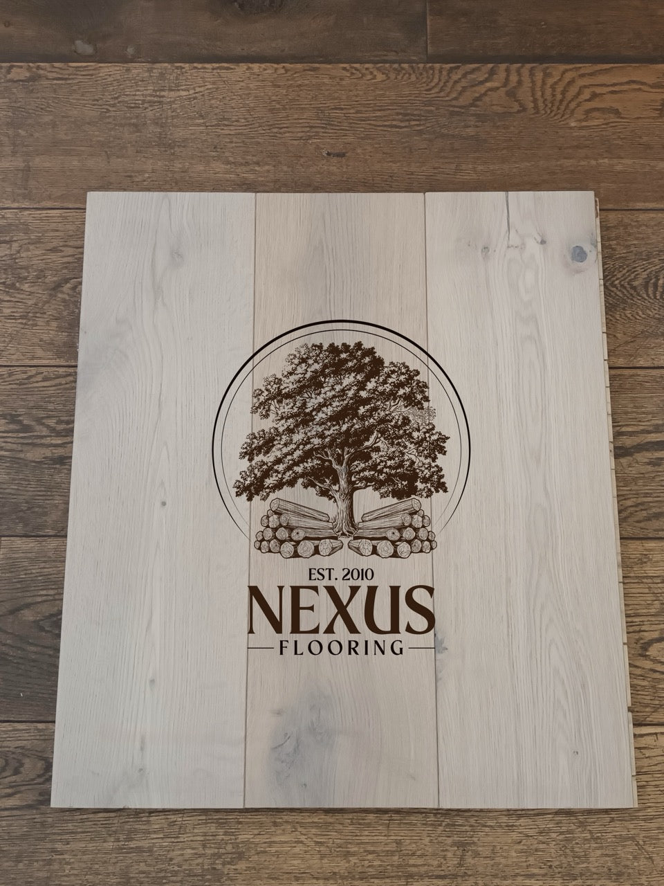 15mm x 4mm x190mm White Lacquered Engineered Oak Wood Flooring