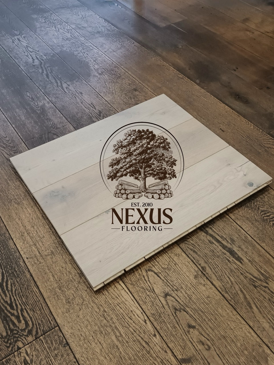 15mm x 4mm x190mm White Lacquered Engineered Oak Wood Flooring