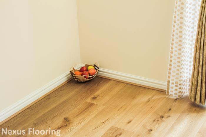 14mm x 3mm x 190mm Brushed Oiled Engineered 3 Ply Oak Wood Flooring
